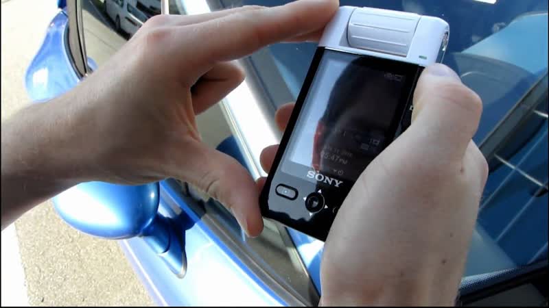 Sony Bloggie HD 1080p Compact Personal Video Recorder Unboxing First Look Linus Tech