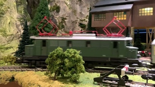 Marklin Spur 1 V 200 und BR 144