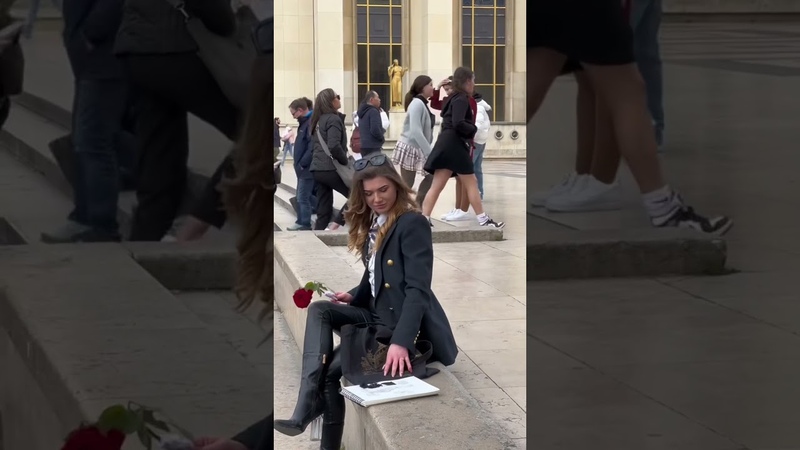 ELLE A OUBLIÉ MA