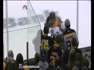 boston bruins fight 2013/ Бостон хоккейные драки 2013