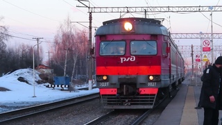 Электропоезд ЭД2Т-0027 станция Кресты  | ED2T-0027 train Kresty station