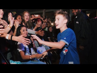 MAGCON SAN FRANCISCO / STITCHES LIVE (Johnny Orlando)