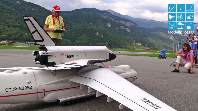 AMAZING ANTONOV AN 225 mit BURAN M 1:25 Hans