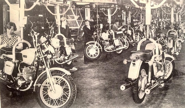 Завод мотоциклов иж в ижевске. Завод мотоциклов иж в ижевске. Завод мотоциклов иж в ижевске. Ижевск завод иж планета. Ижевский мотозавод мотоциклы иж.