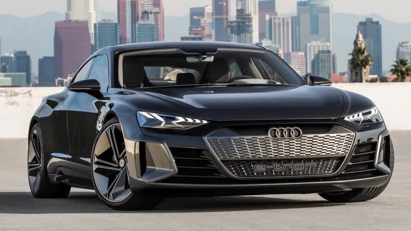Седан Audi e tron
