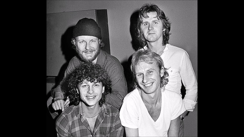 Wishbone Ash LIVE Paris