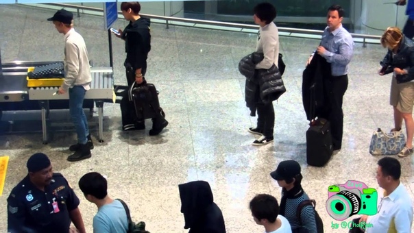 HD Fancam 130116 SHINee at KLIA depart to Incheon via Hong Kong Moment with