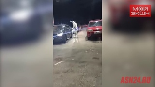 Неожиданная встреча в очереди на заправке