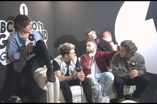 CBBC: One Direction reveal hair diva - Friday Download