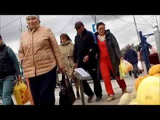 Рынок в городе Актобе Казахстан Market in city Aktobe Kazakhstan Атбе аласындаы базар азастан
