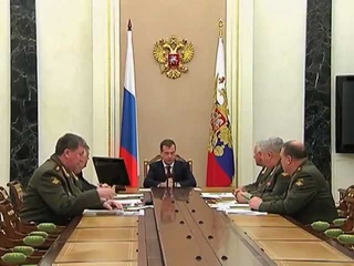 Совещание с руководством Вооружённых Сил