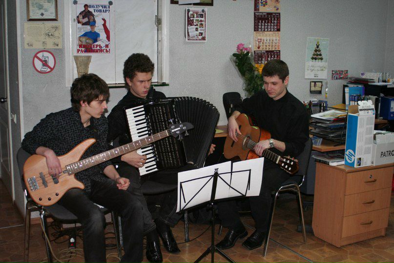 №98, Александр Миняйло, Кривой Рог №98, Александр Миняйло, Кривой Рог