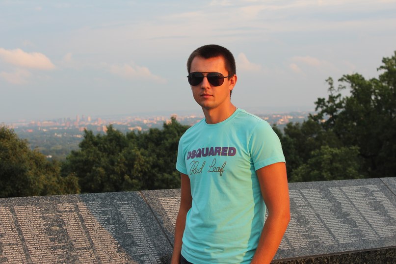 Андрей Остапюк Архитектор-схемотехник | Киев