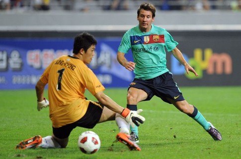 Ника Цанава | Santa Fe