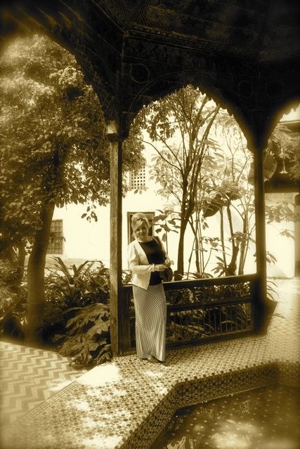 Люся Перова | London