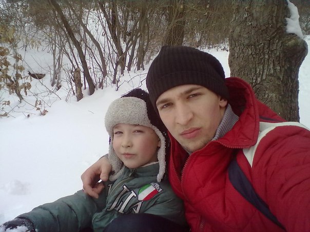 №111, Колька Молекула, 34 года №111, Колька Молекула, 34 года