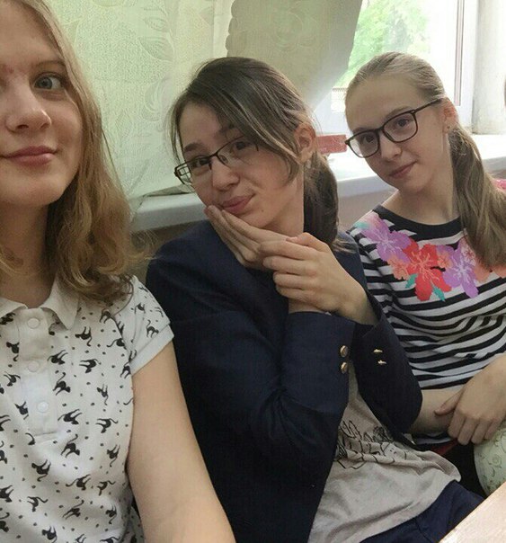 фото юлии марченковой собяниной ему голову