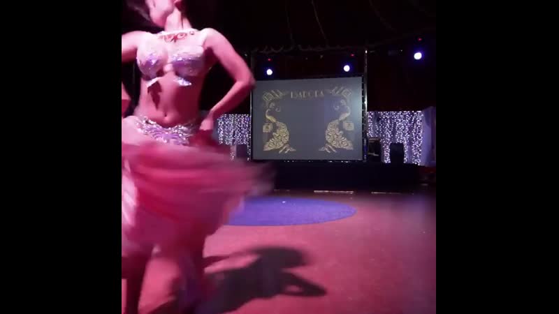 GOLD OF BELLYDANCE OFFICIAL page JULIA