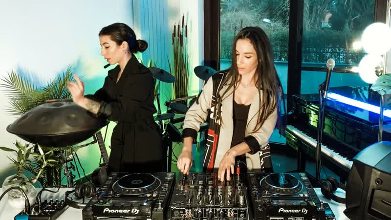 Gioli Assia Live , Diesis Lounge