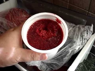 Домашние хлопоты.Желе из малины на зиму с минимальным кол-вом сахара .