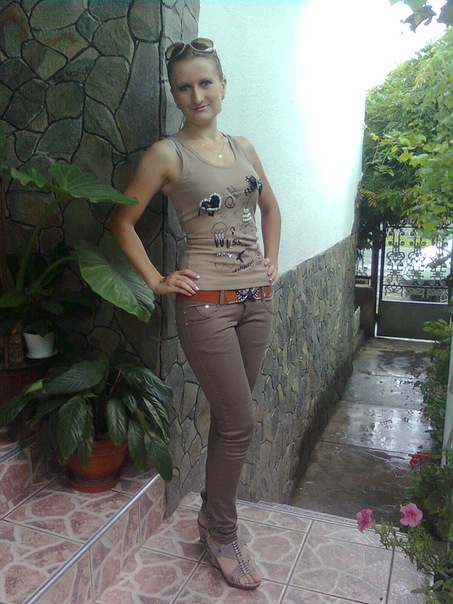 №115, Ліза Сасин №115, Ліза Сасин