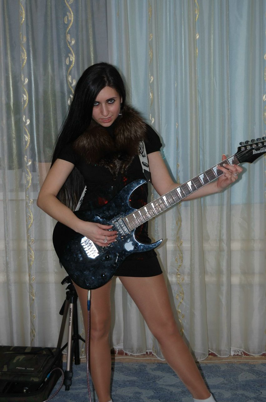 Виктория Крапивная Эллиса | Чернигов