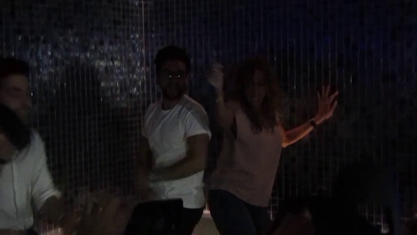 IL VOLO La Flaca ( Lily Estefan) Bailando DESPACITO Estefan