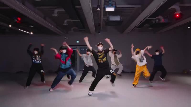 Cardi B, Bad Bunny J Balvin I Like It, Kamel