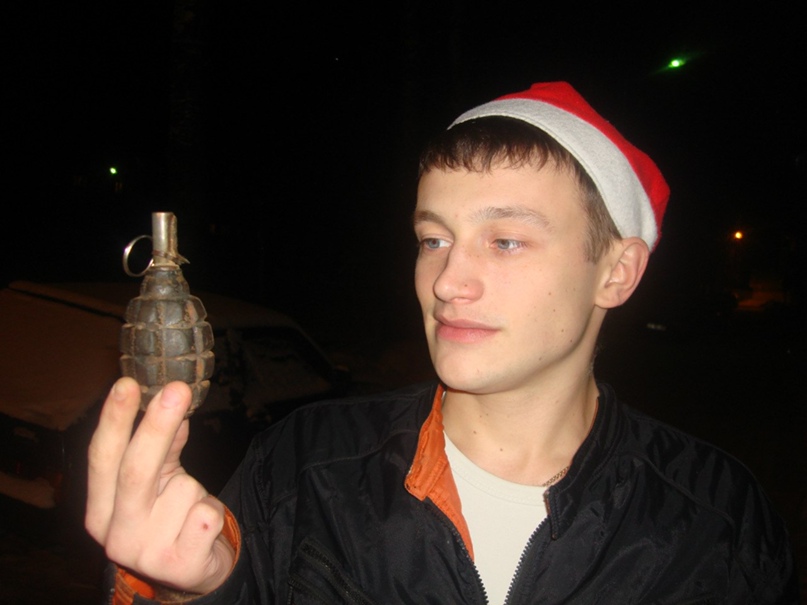 Егор Петров (_٠•●ιllι٩(-̮̮̃-̃)۶ιllι●•٠_) | Торжок
