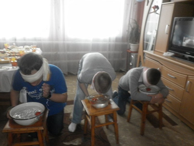 Олег Усачев |