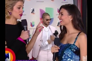Victoria Justice Entrevista en Premios Juventud