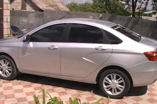 Lada Vesta.  Съемная тонировка