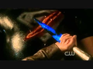 Smallville 10.1 “Lazarus“ Lois saves Clark