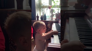 Сам сыграл, сам спел - Played and sang himself
