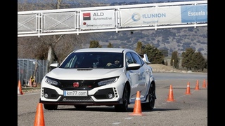 Honda Civic Type R 2017 - Maniobra de esquiva (moose test) y eslalon |