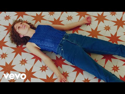 Stella Donnelly How Was Your Day ( Official