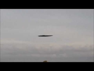 Huge mothership UFO hovering in the sky in Camden, New Jersey
